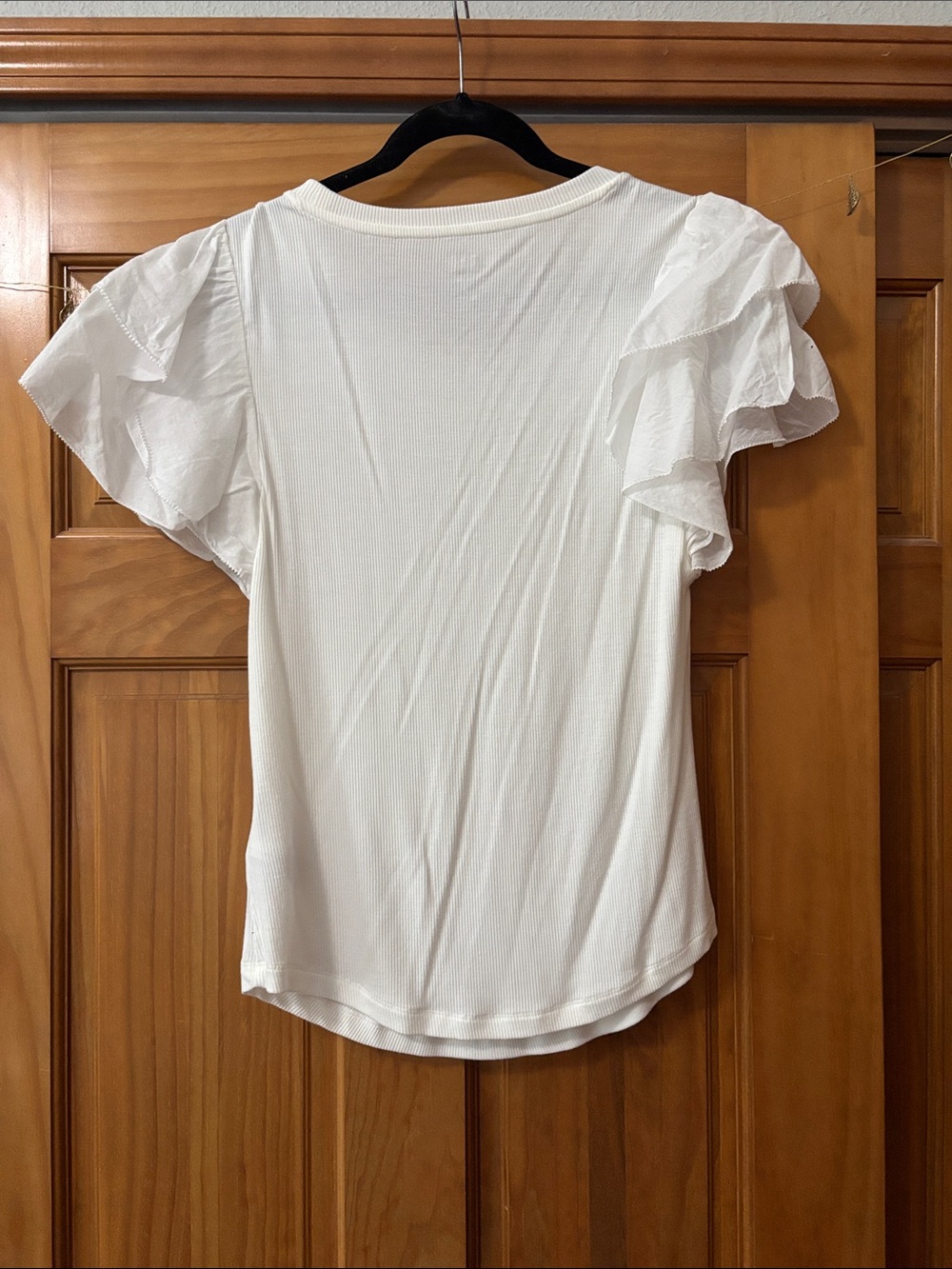 GAP White Ruffle Sleeve Ribbed Tee - Picture 6 of 7